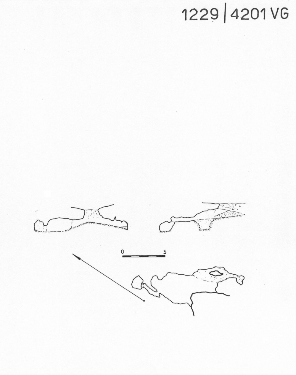 Cavernetta ad ENE di Borgo Grotta Gigante