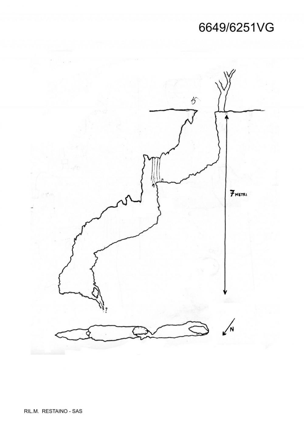 Grotta a N della 17 VG