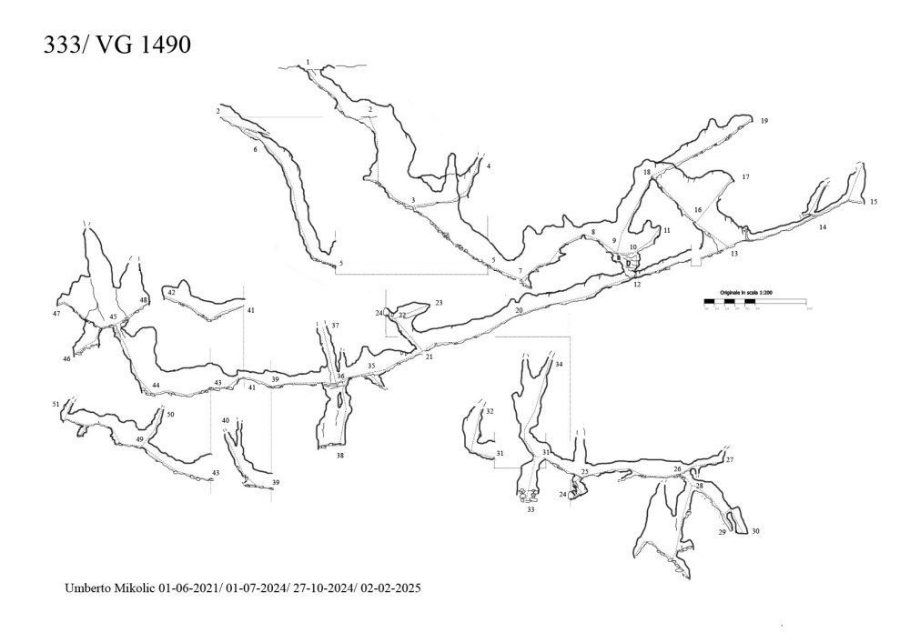 Grotta a SW della Stazione ferroviaria di Aurisina