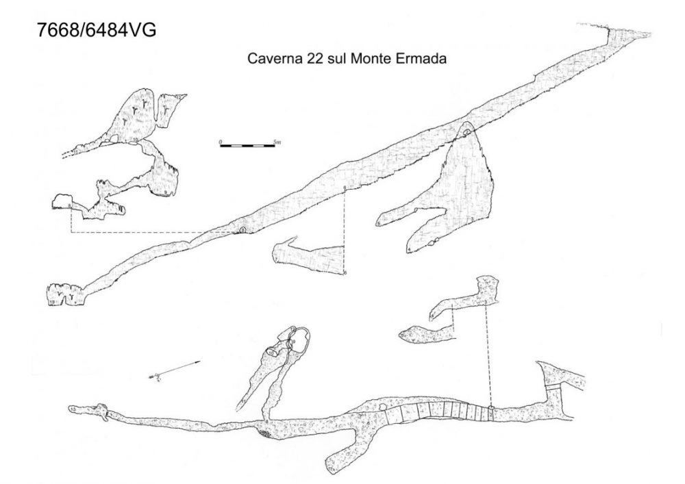 Caverna 22 sul Monte Ermada