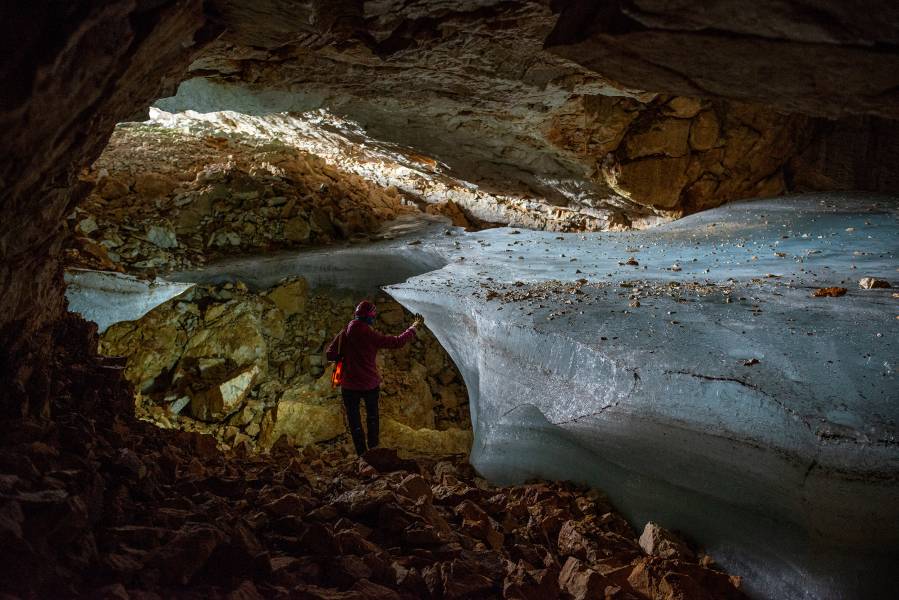 Cambiamento climatico: i segreti del ghiaccio ipogeo sul Monte Leupa